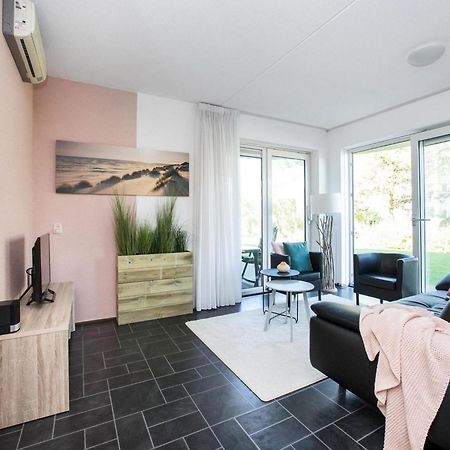 Seaside Elegant Apartment With Terrace Julianadorp Eksteriør billede