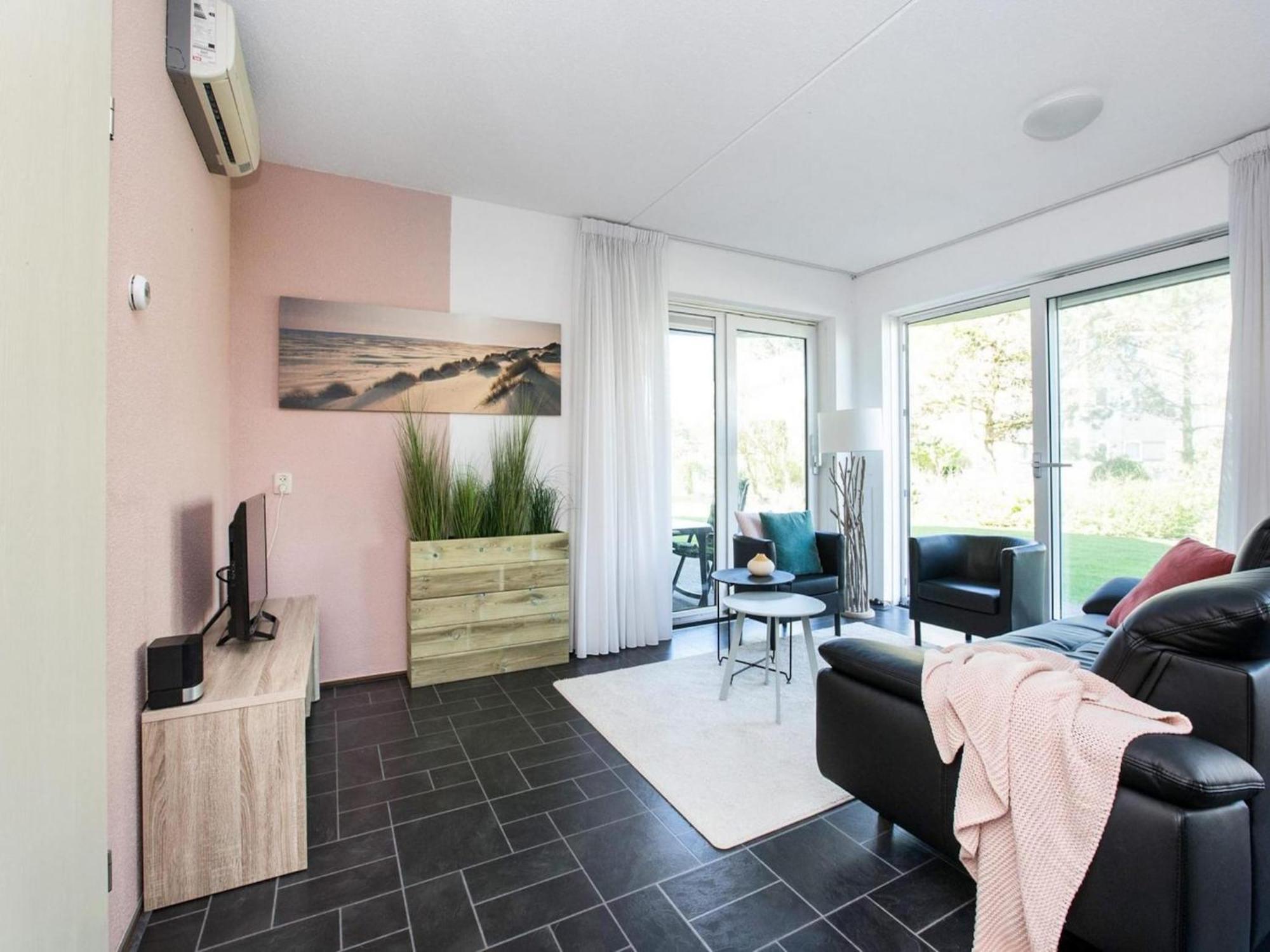 Seaside Elegant Apartment With Terrace Julianadorp Eksteriør billede